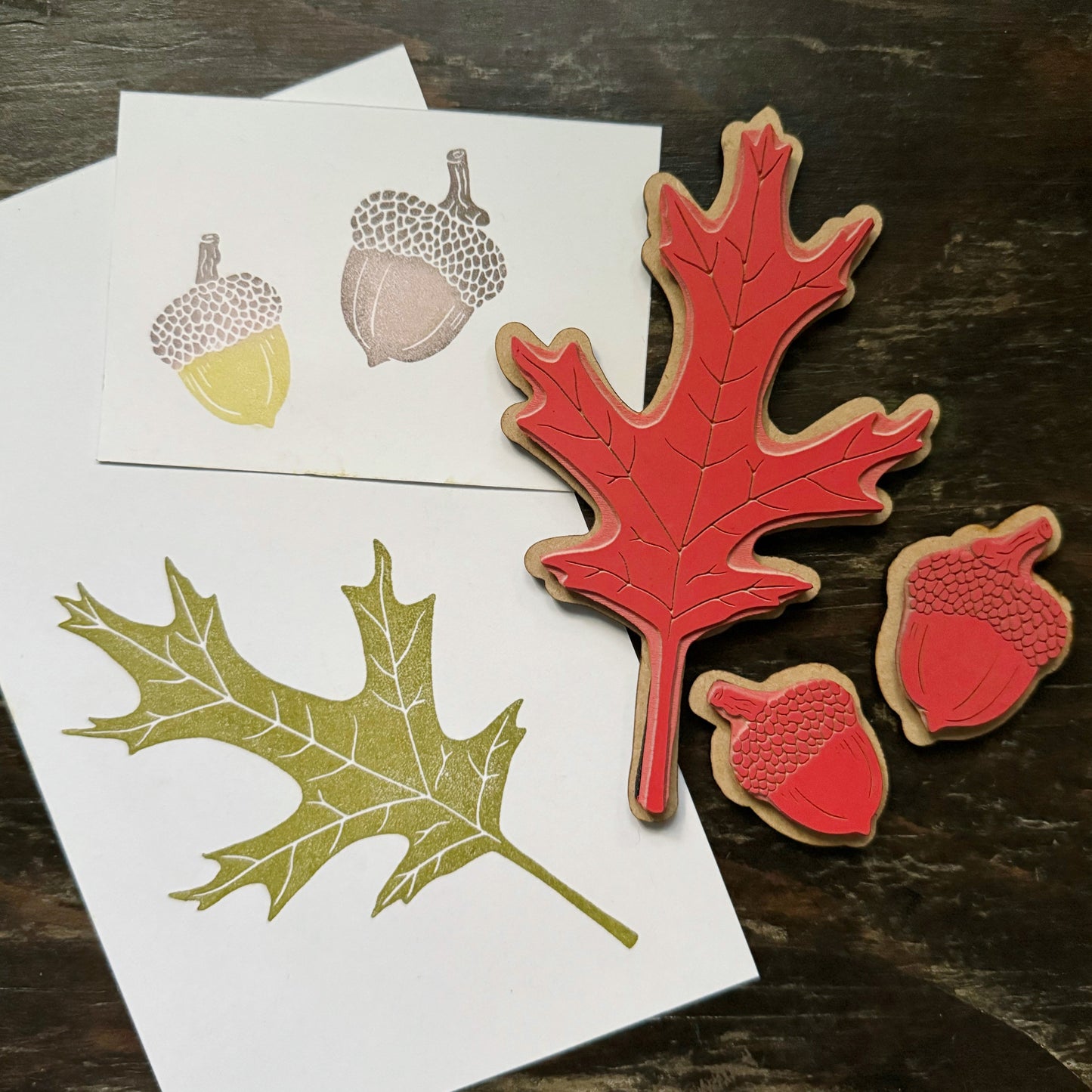 Oak Leaf and Acorns Stamps - Northern Pin Oak
